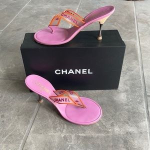 Chanel “Flip-Flops Shoes” sandals orange/pink